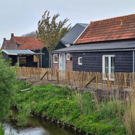 Schwone Diekhuusje - Vakantiewoning Aan De Noordzeekust Villa Schoondijke Exteriör bild