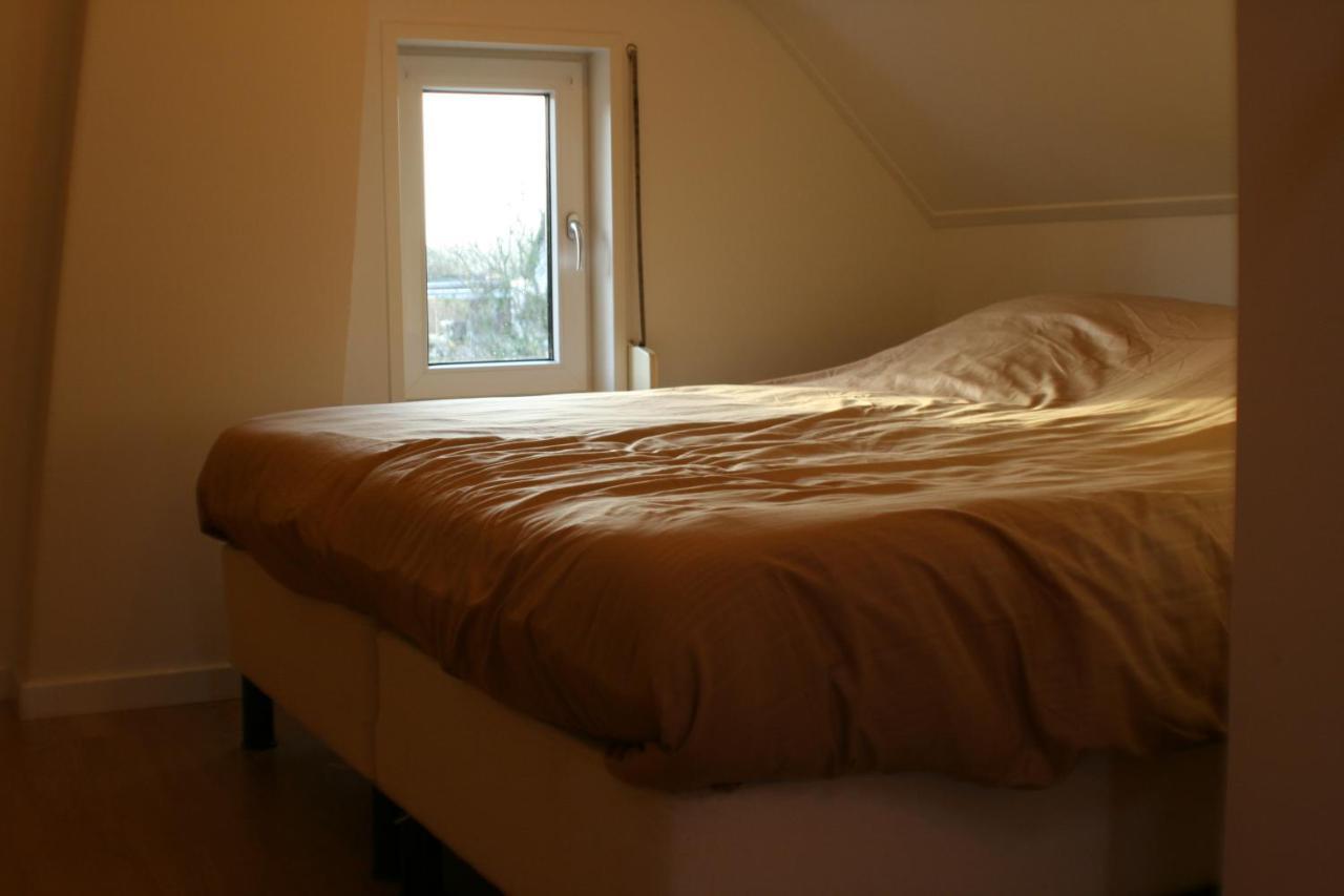 Schwone Diekhuusje - Vakantiewoning Aan De Noordzeekust Villa Schoondijke Exteriör bild