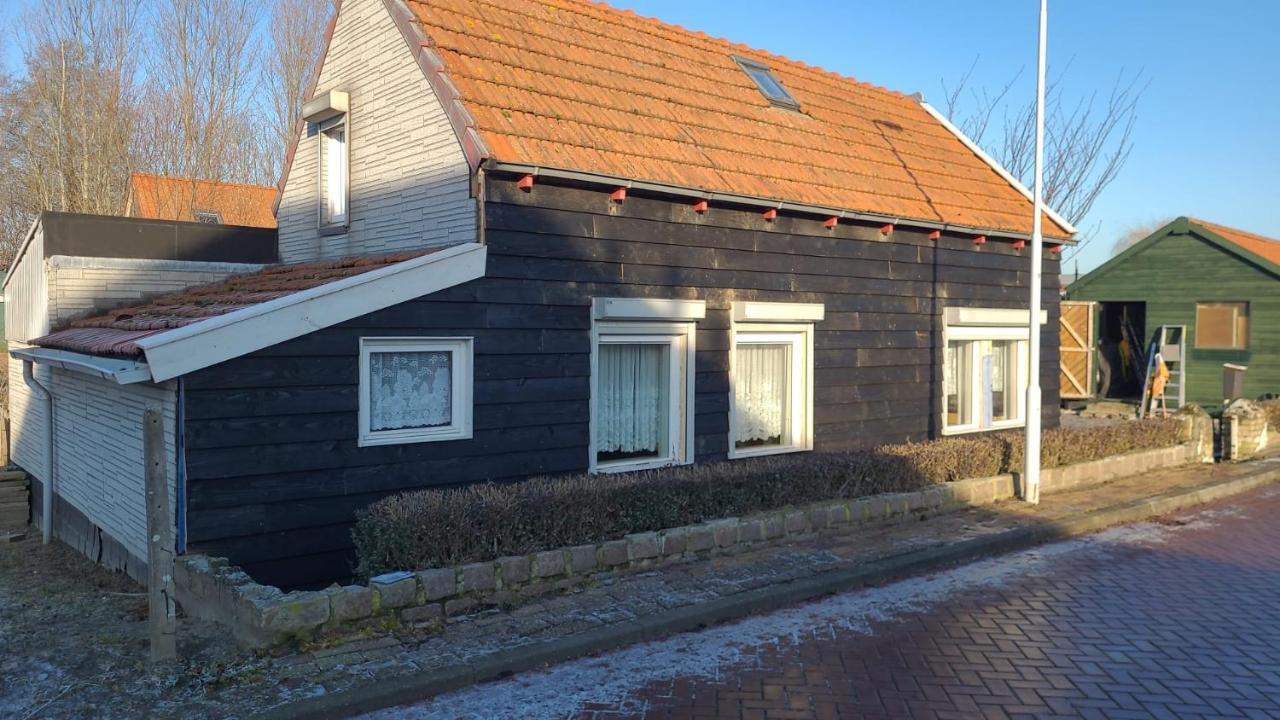 Schwone Diekhuusje - Vakantiewoning Aan De Noordzeekust Villa Schoondijke Exteriör bild